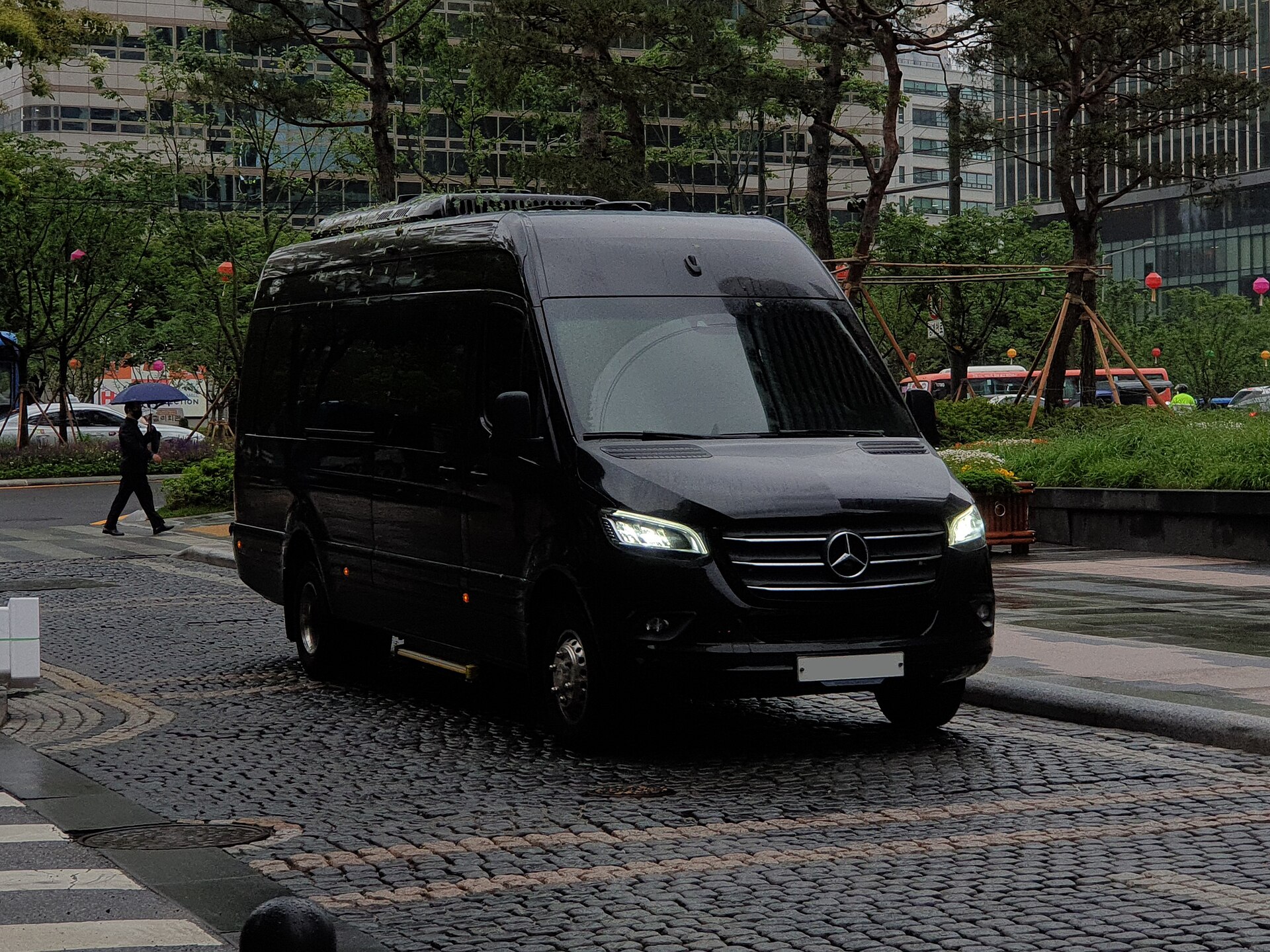 Mercedes-Benz Sprinter Black Series
